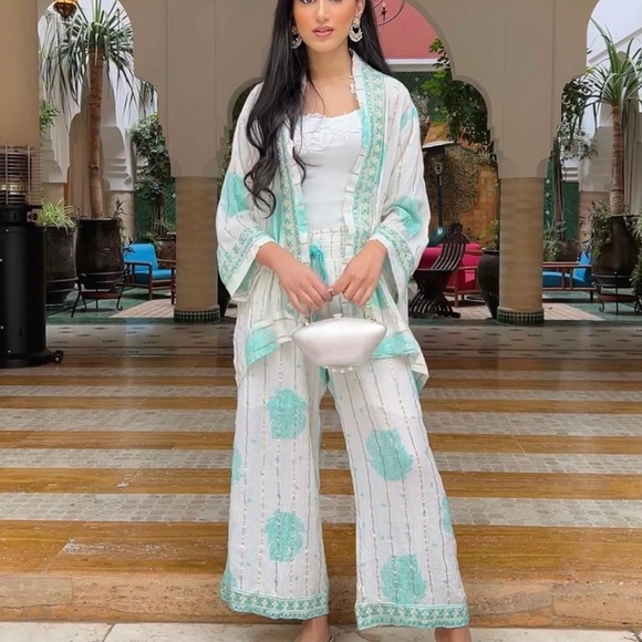 Zara pearl minaudiere NWT - Picture 6 of 14